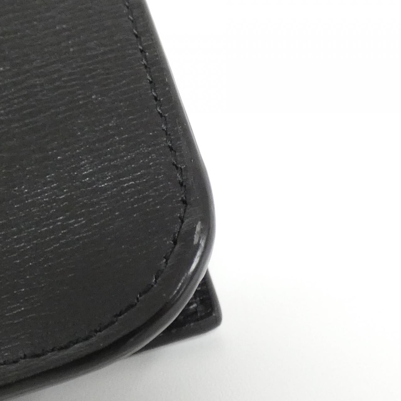 サンローラン 635095 0U40J カーフフォンホルダー