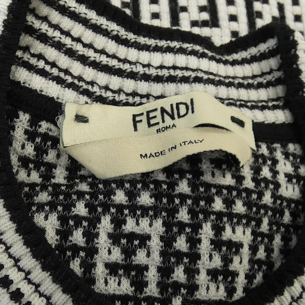 フェンディ FFモチーフ ニット