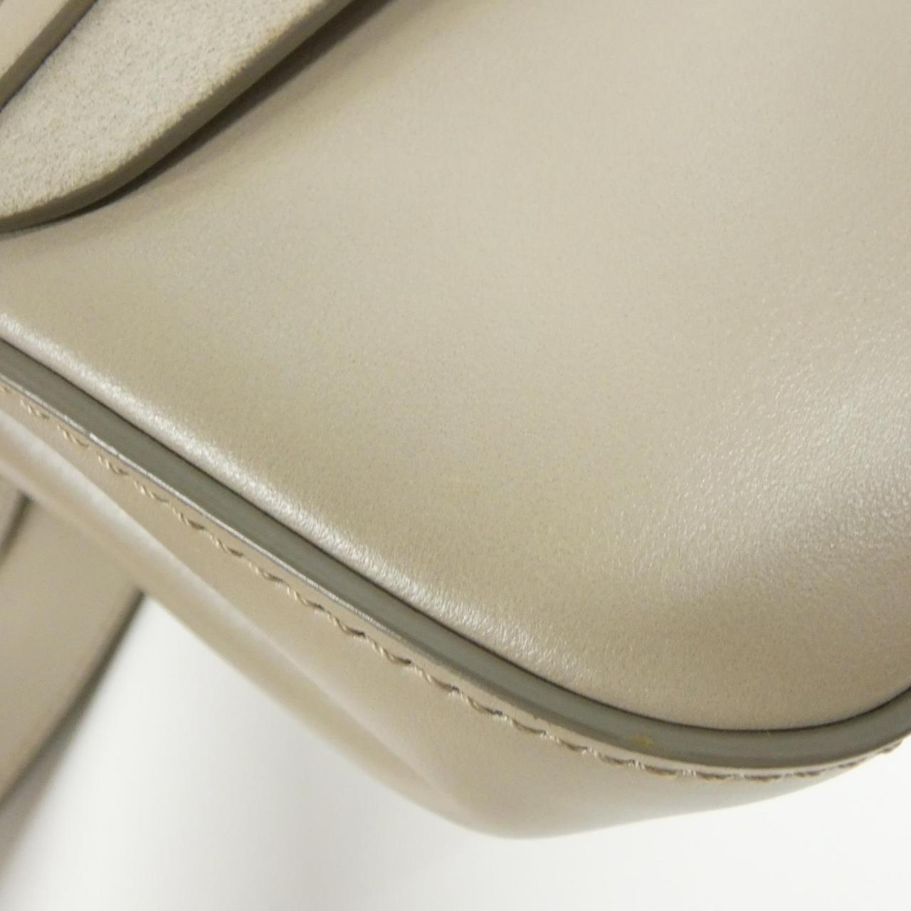 クロエ C カーフ スエード ショルダー バッグ