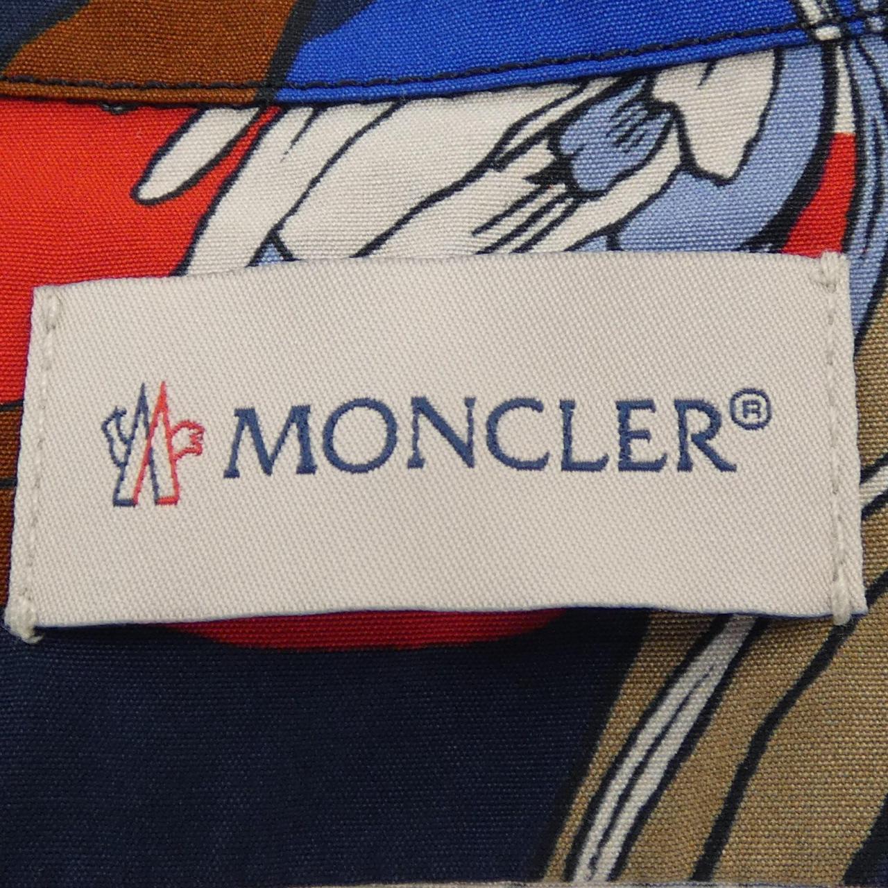 モンクレール 半袖シャツ