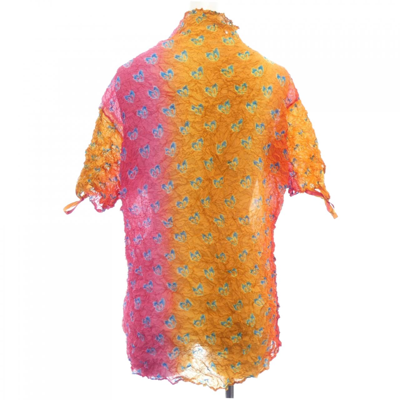 イッセイ ミヤケ トップ