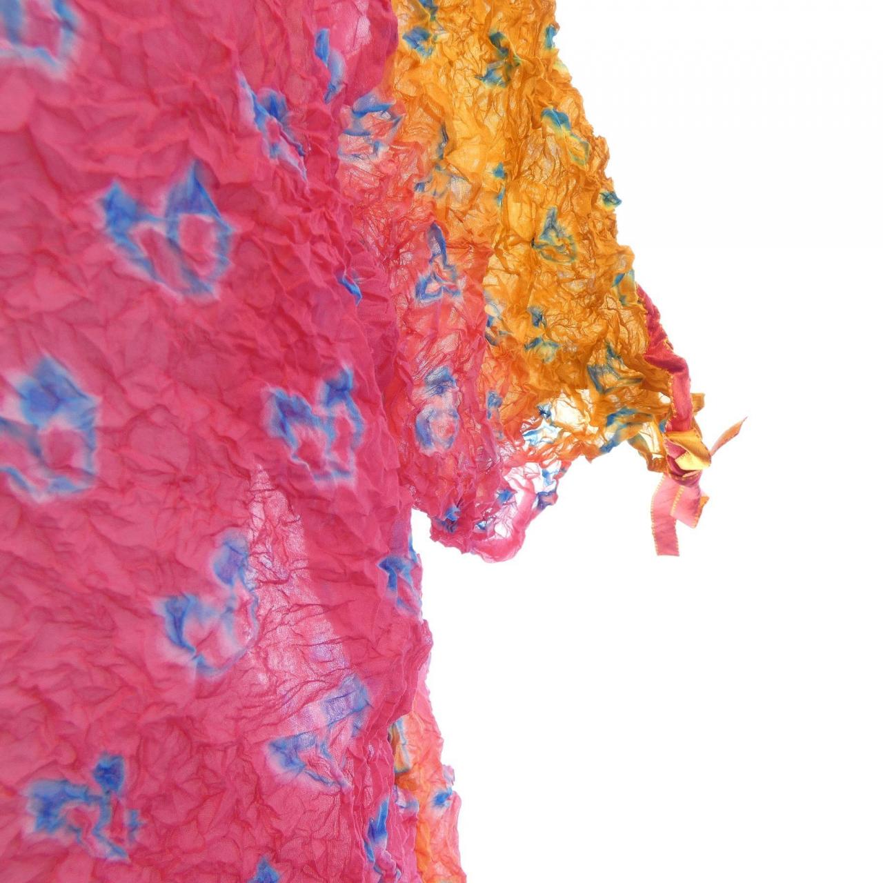 イッセイ ミヤケ トップ