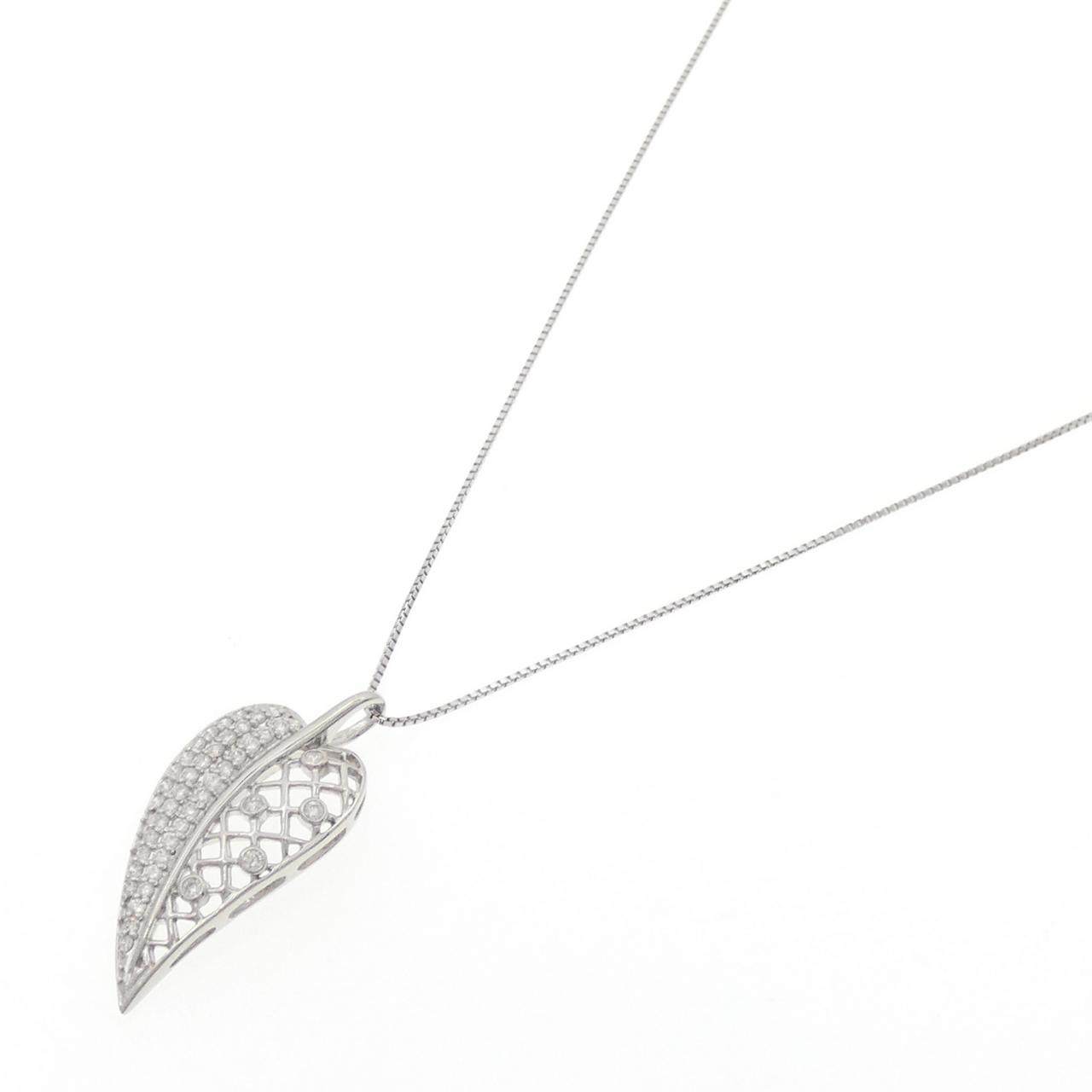 プラチナダイヤモンドリーフネックレス