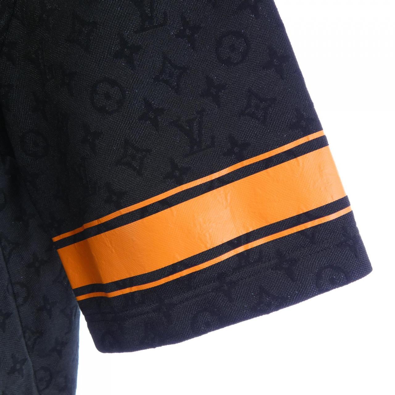 ルイヴィトン モノグラムスポーティVネックTシャツ トップス