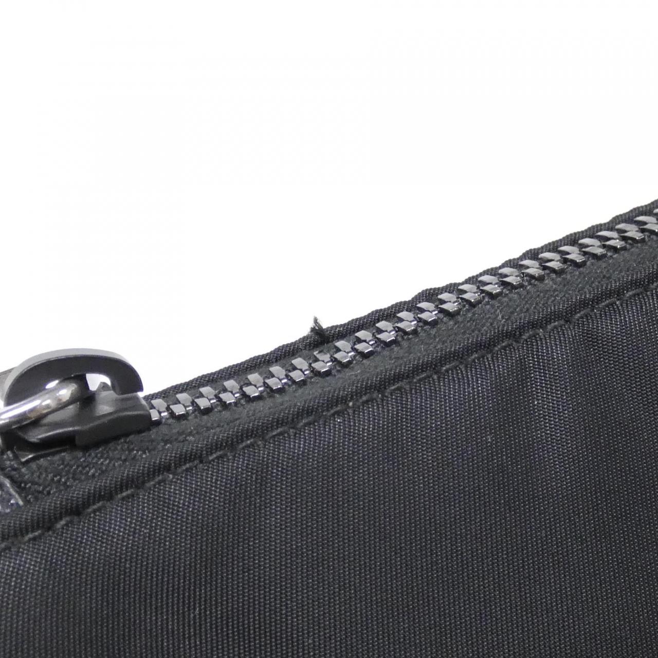 プラダ TESSUTO SAFFIANO ショルダーバッグ