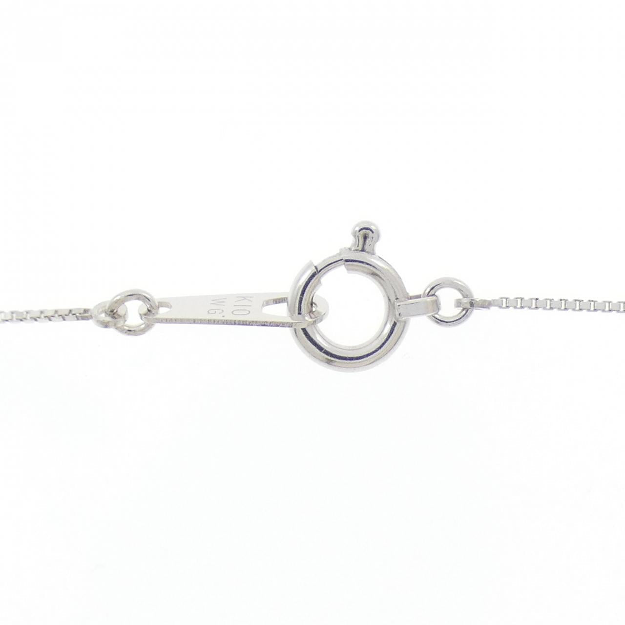 K10ホワイトゴールド フラワー ダイヤモンドネックレス
