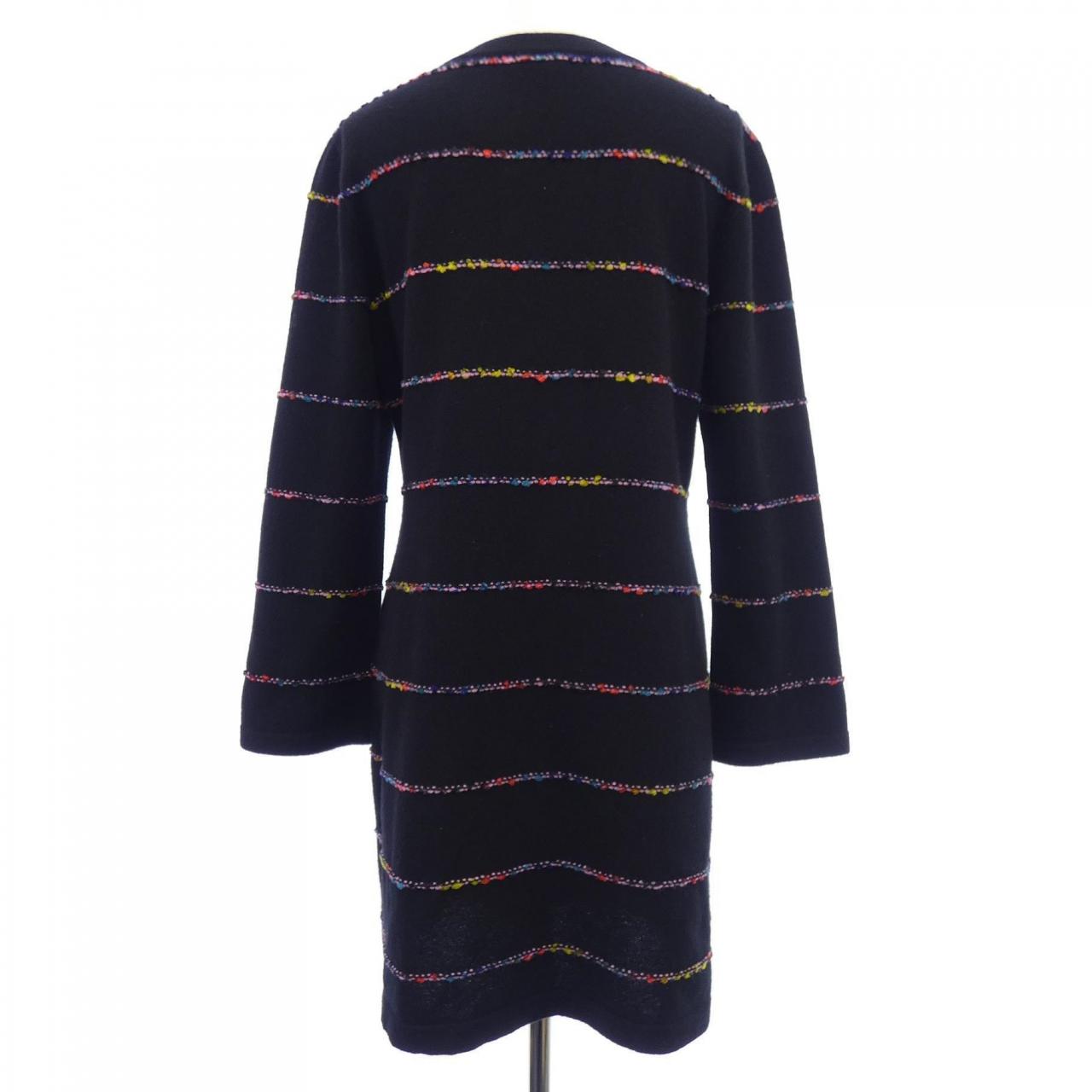 シャネル METIERS D'ART カシミヤワンピース