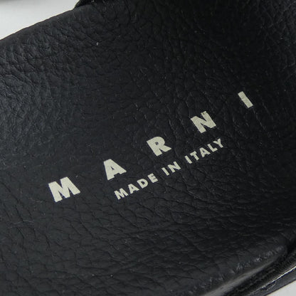 マルニ レザーサンダル
