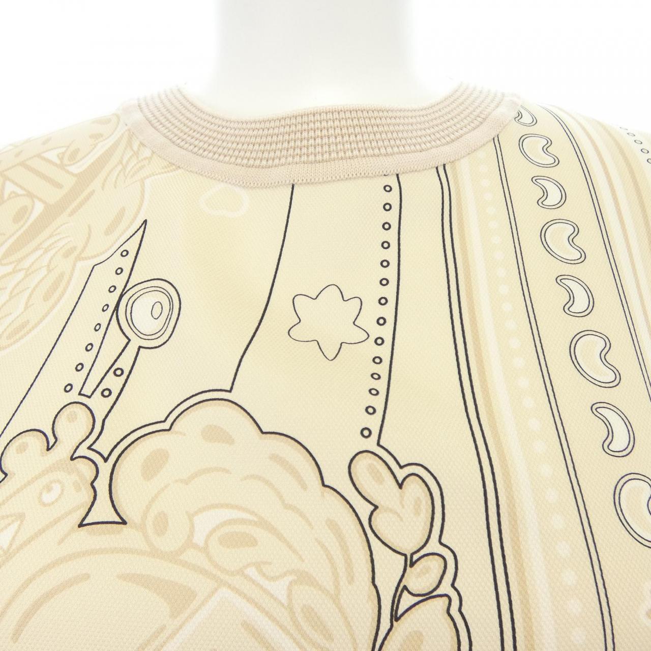 エルメス CANDY LIBRIS BANDANA シルクトップス