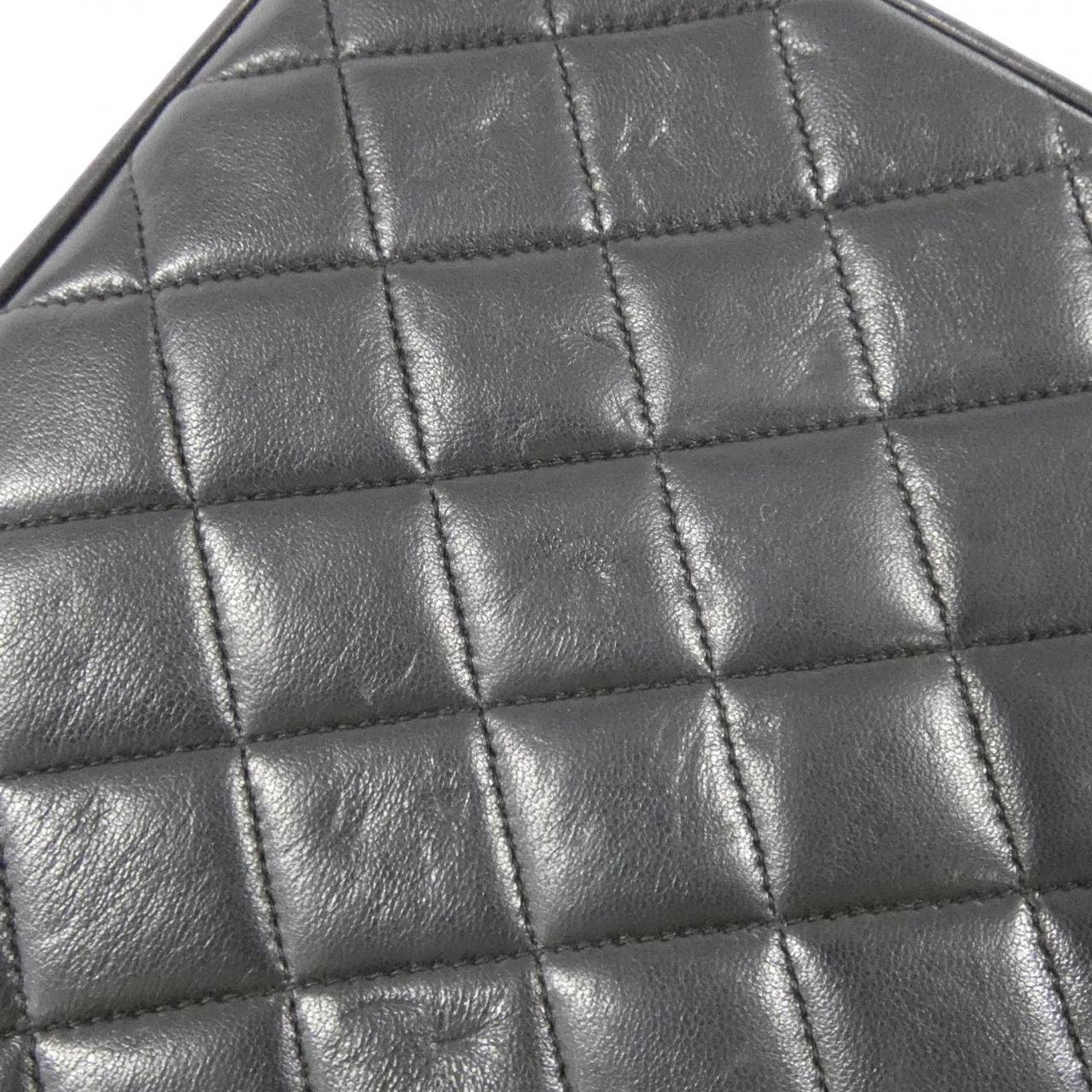 シャネル ラムスキン ショルダーバッグ