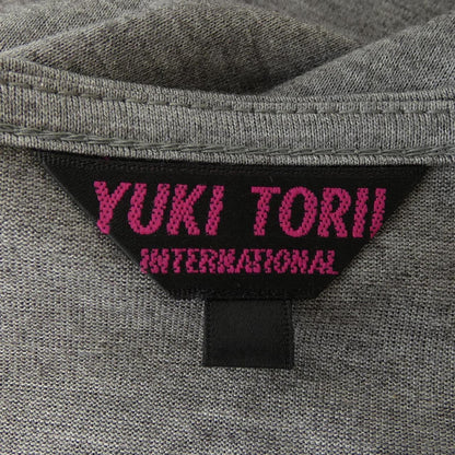 ユキトリイ トップス