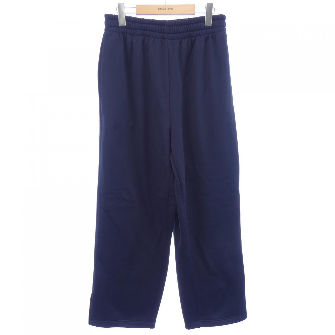 グッチ ドレスパンツ