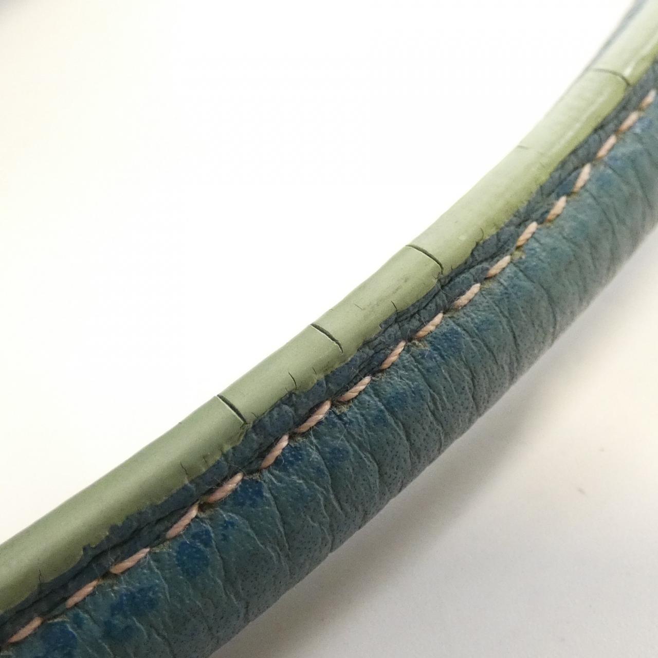 ロエベ センダ レザーショルダーバッグ