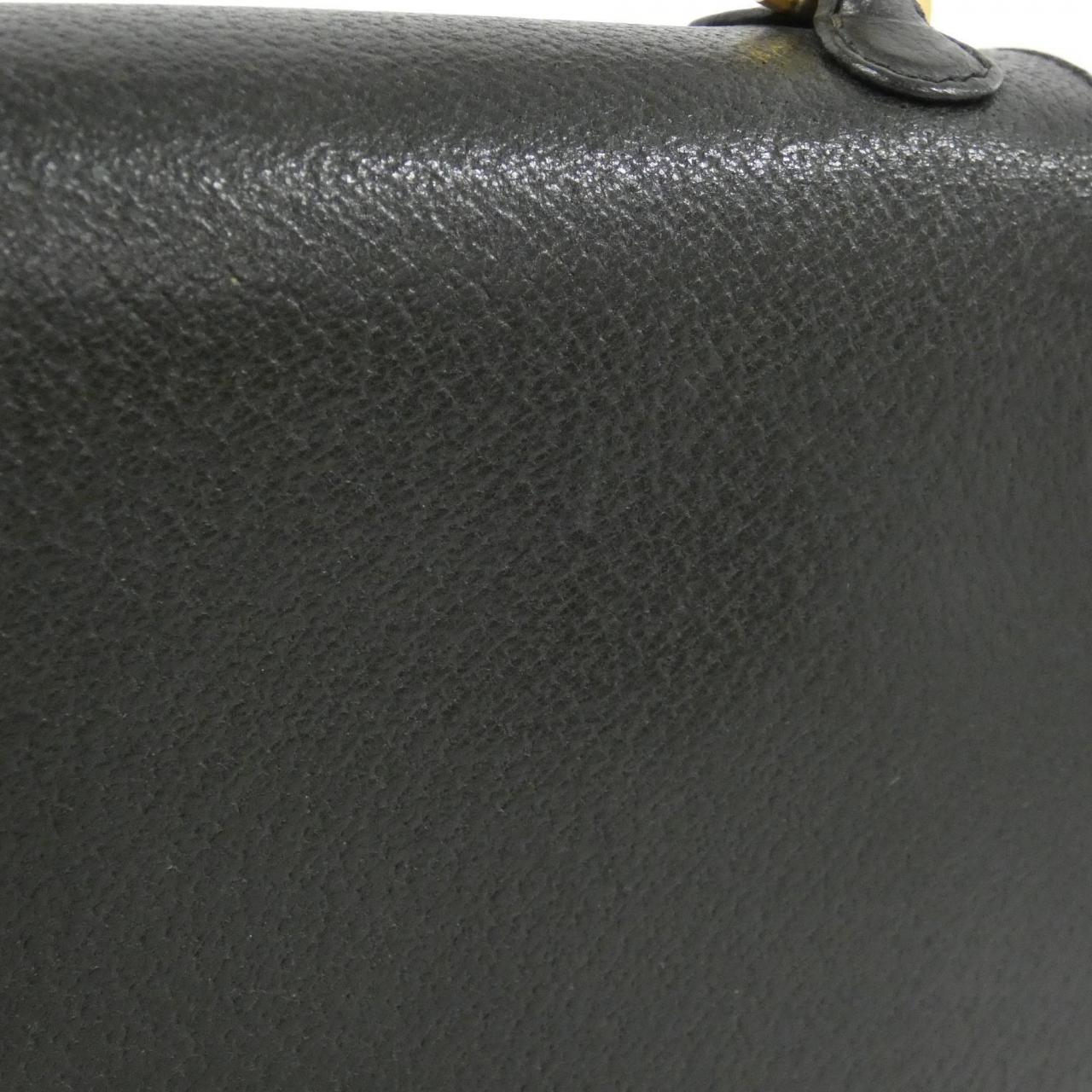 グッチ レザーショルダーバッグ