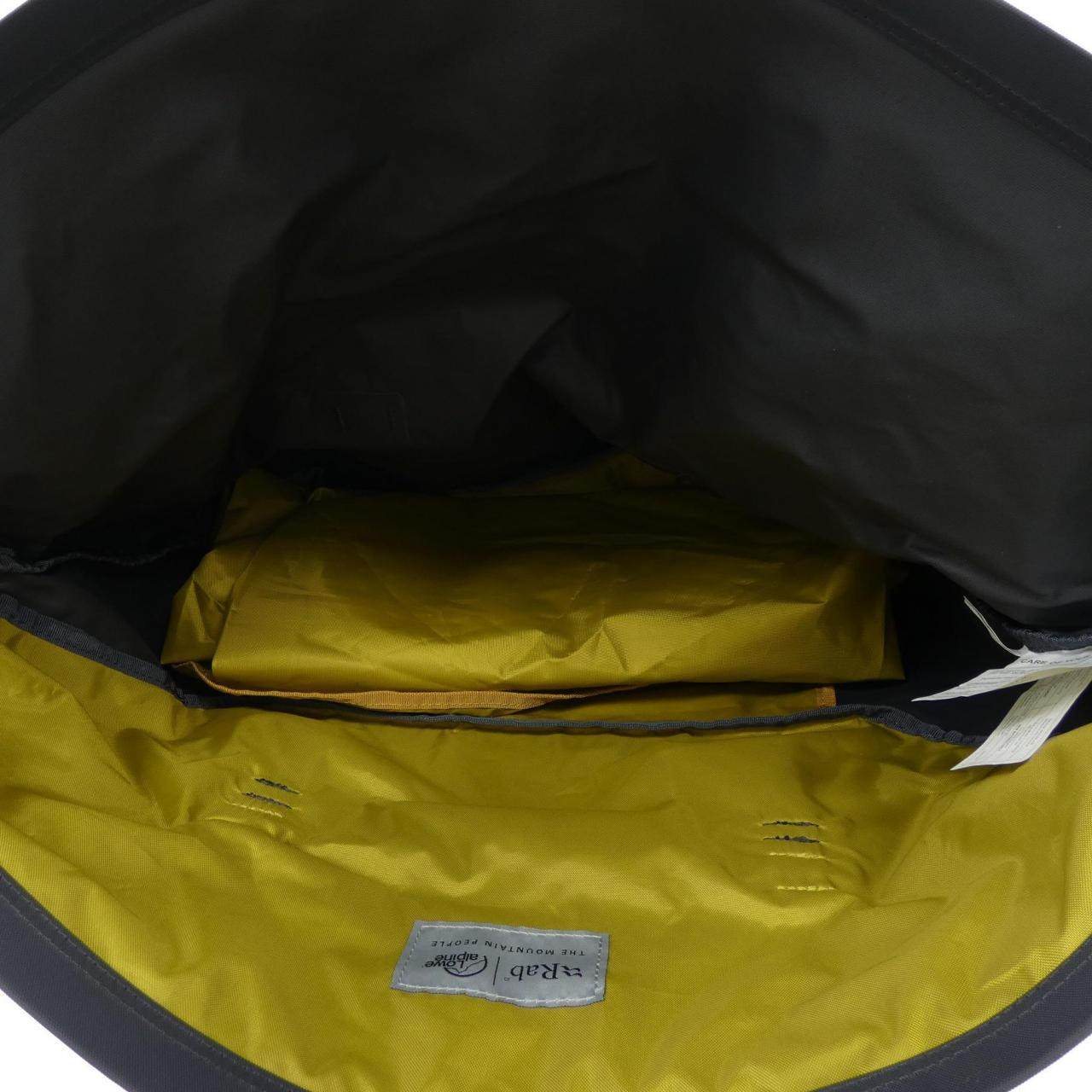 ラブLOWEALPINEバッグ