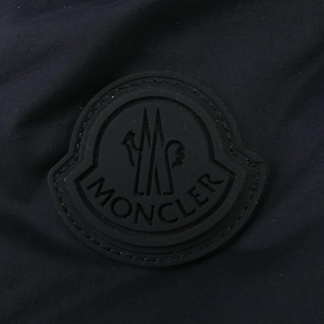 モンクレール DIENG ダウンジャケット