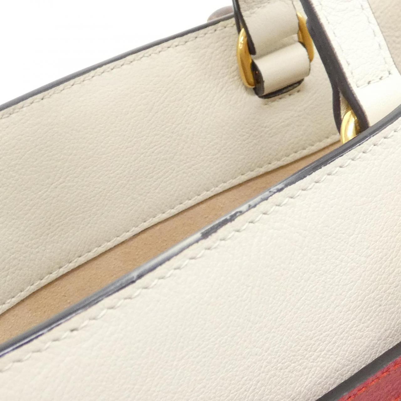 グッチ ダイアナ レザー ハンドバッグ