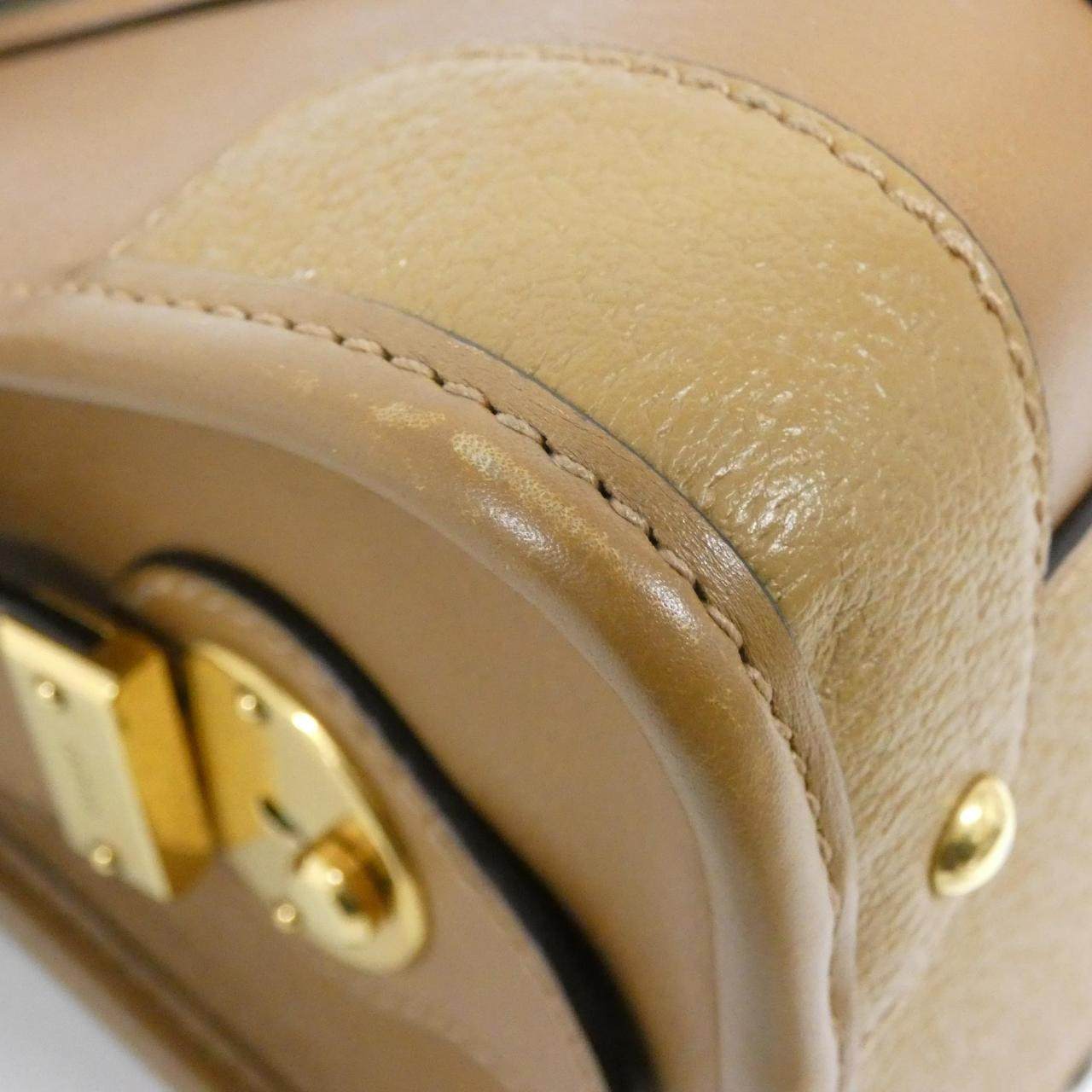 グッチ レザー ハンドバッグ