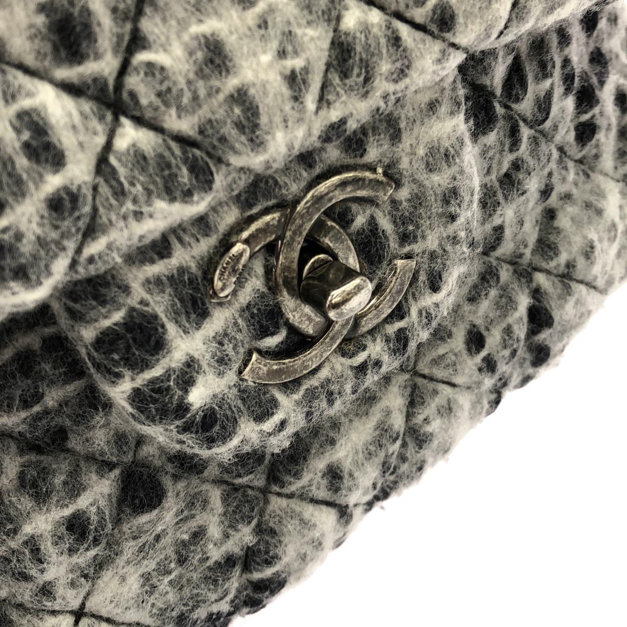 シャネル ウールショルダーバッグ