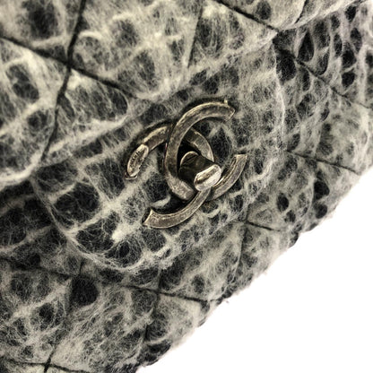 シャネル ウールショルダーバッグ