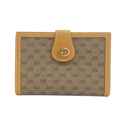 グッチ GGプラス 財布