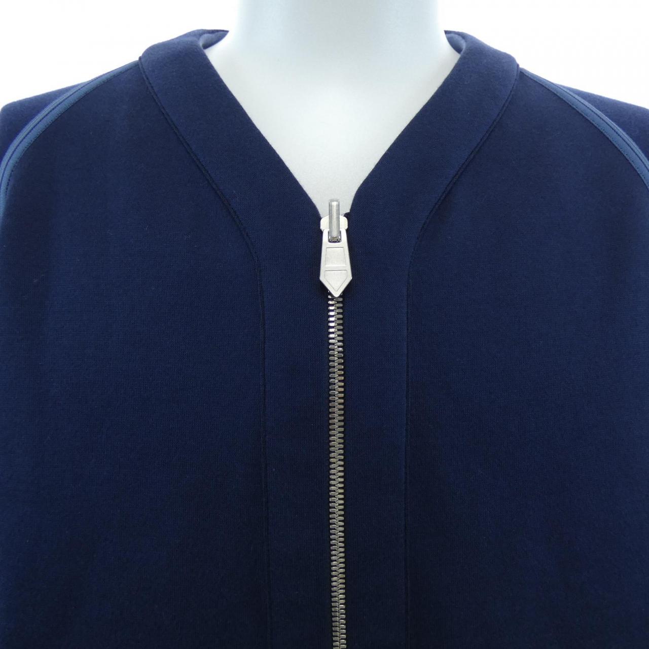 エルメス ナイロンブルゾン
