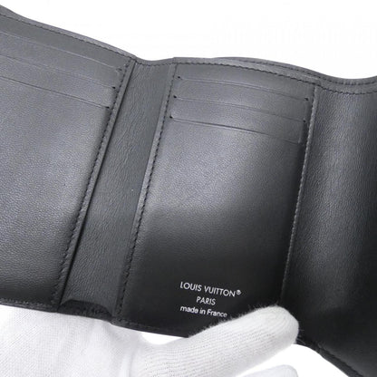 ルイヴィトン マヒナ レザー財布