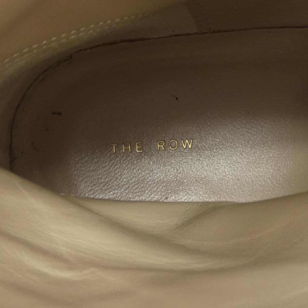 ザロウ Zipped Boot I カーフスキンブーツ