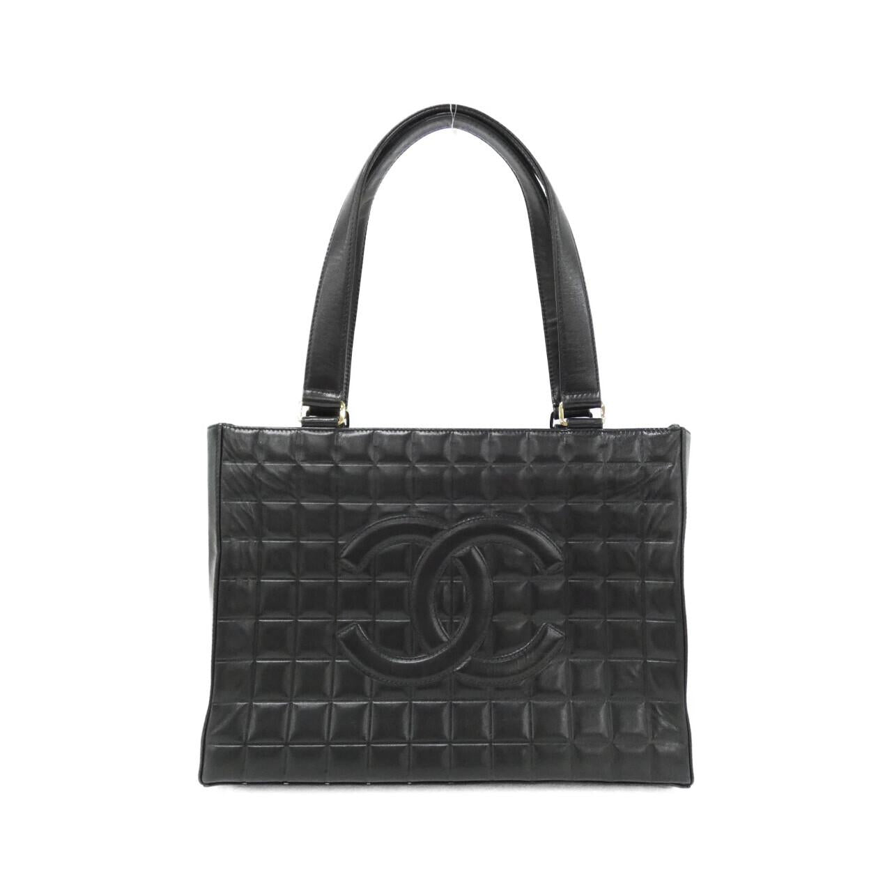 シャネル ラムスキン ショルダーバッグ
