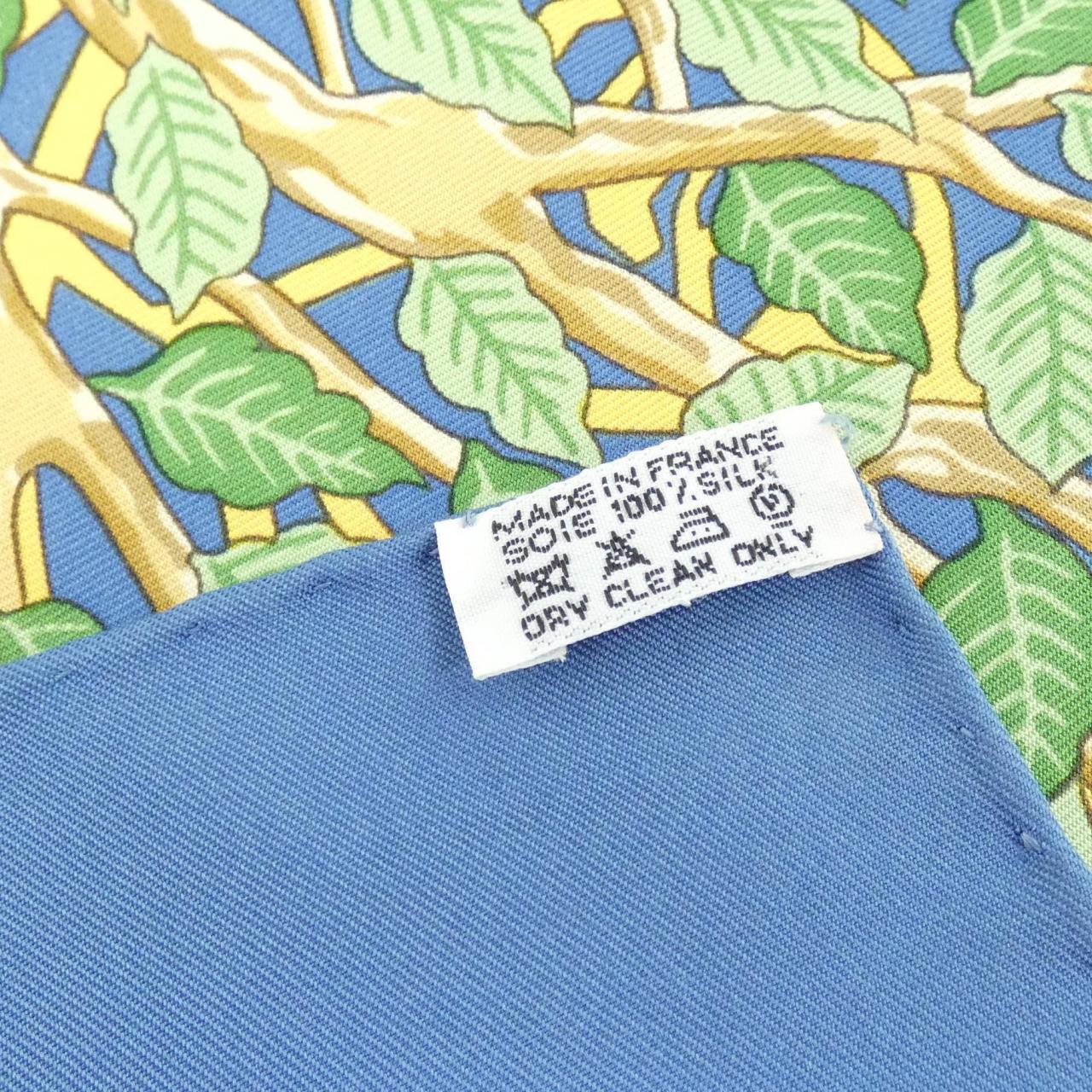 エルメス AXIS MUNDI シルクスカーフ