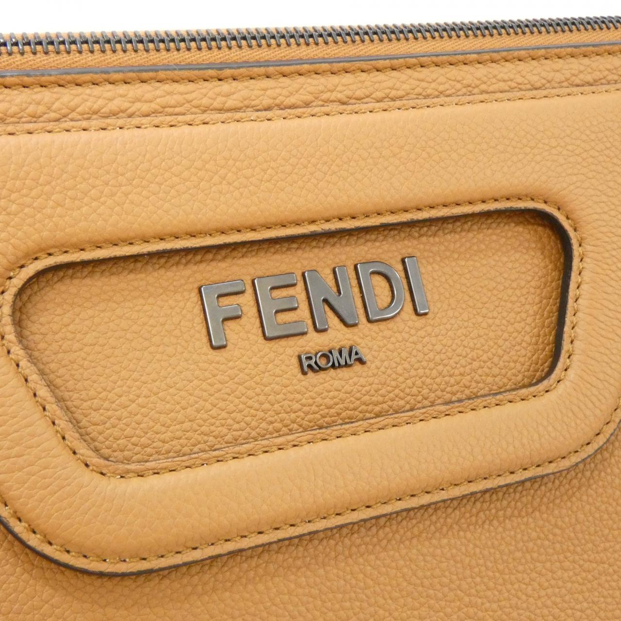 フェンディ レザートートバッグ