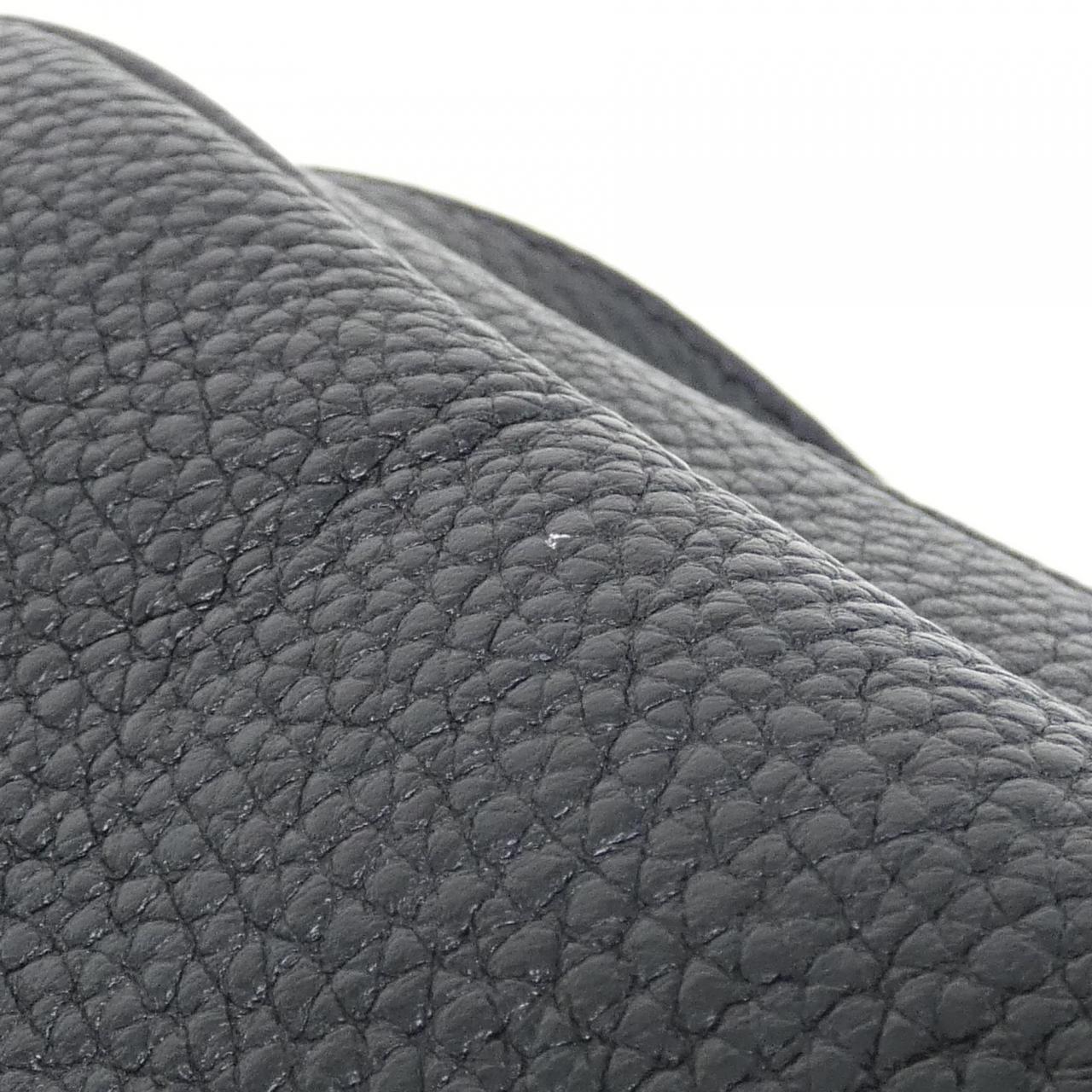 グッチ SOHO レザーショルダーバッグ