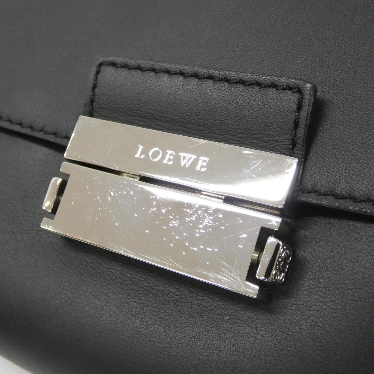 ロエベ レザーショルダーバッグ