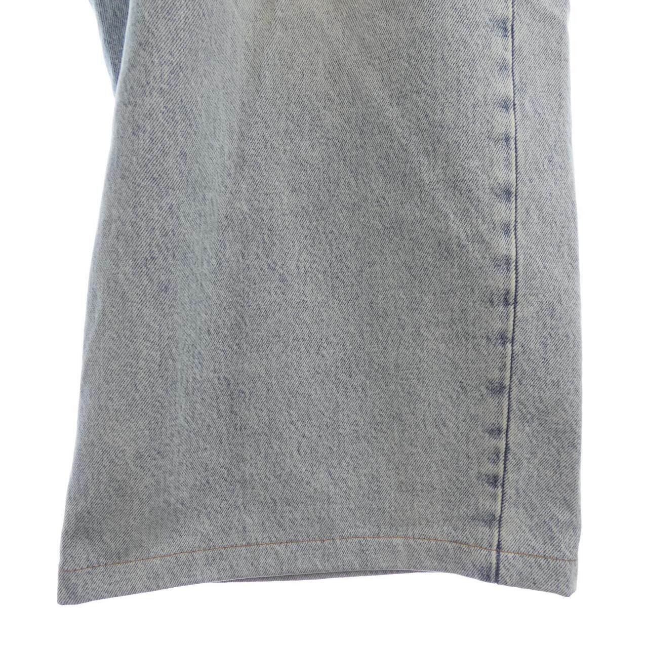 バレンシアガ ダメージデニムジーンズ