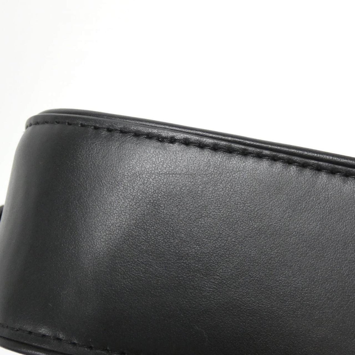 フェンディ レザーショルダーバッグ