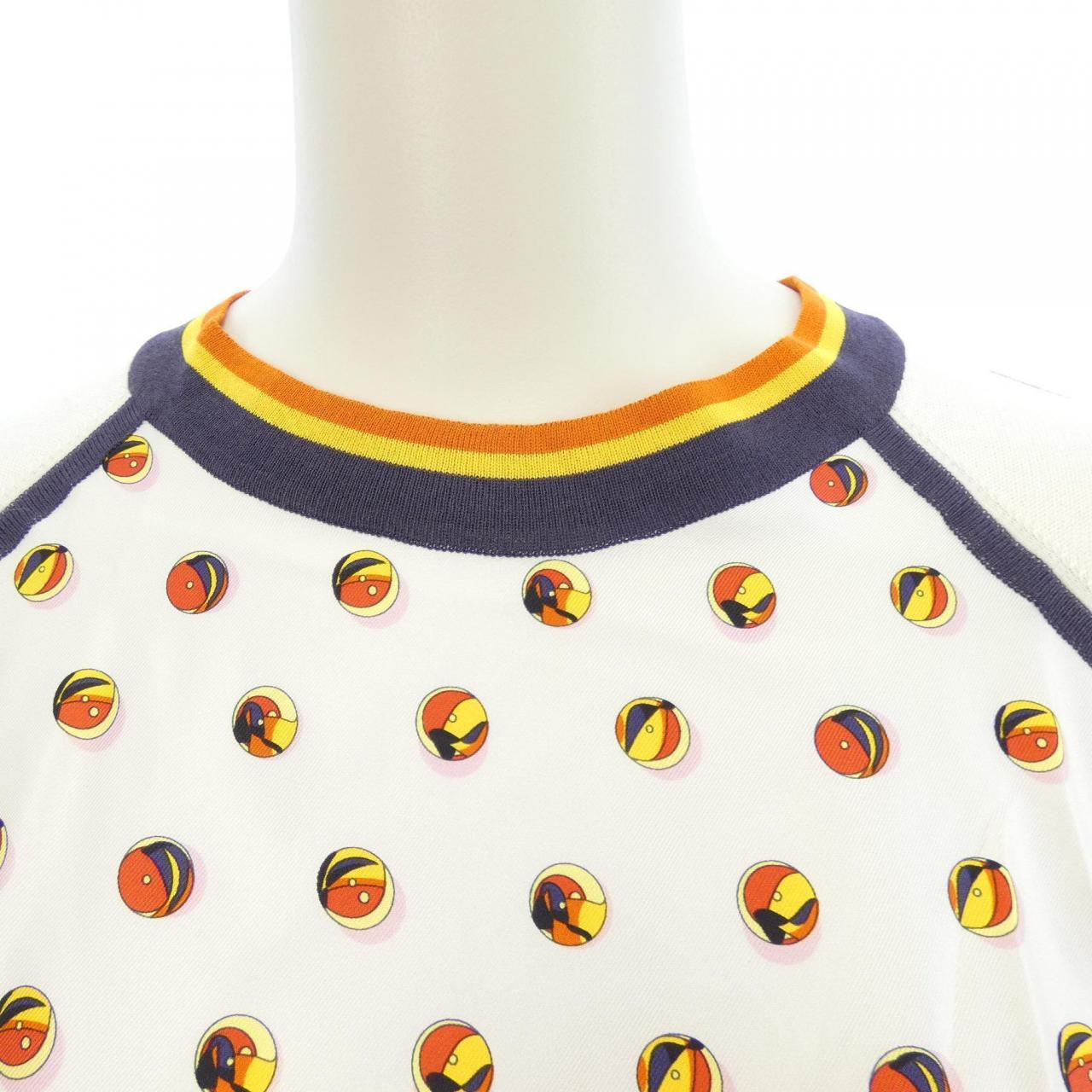 エルメス シルクトップス
