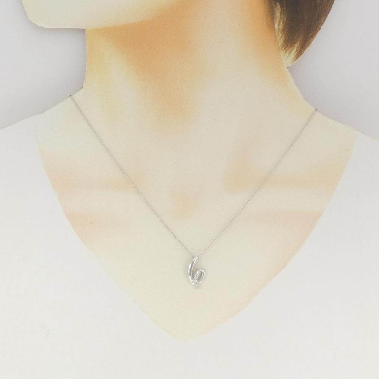 プラチナダイヤモンドネックレス