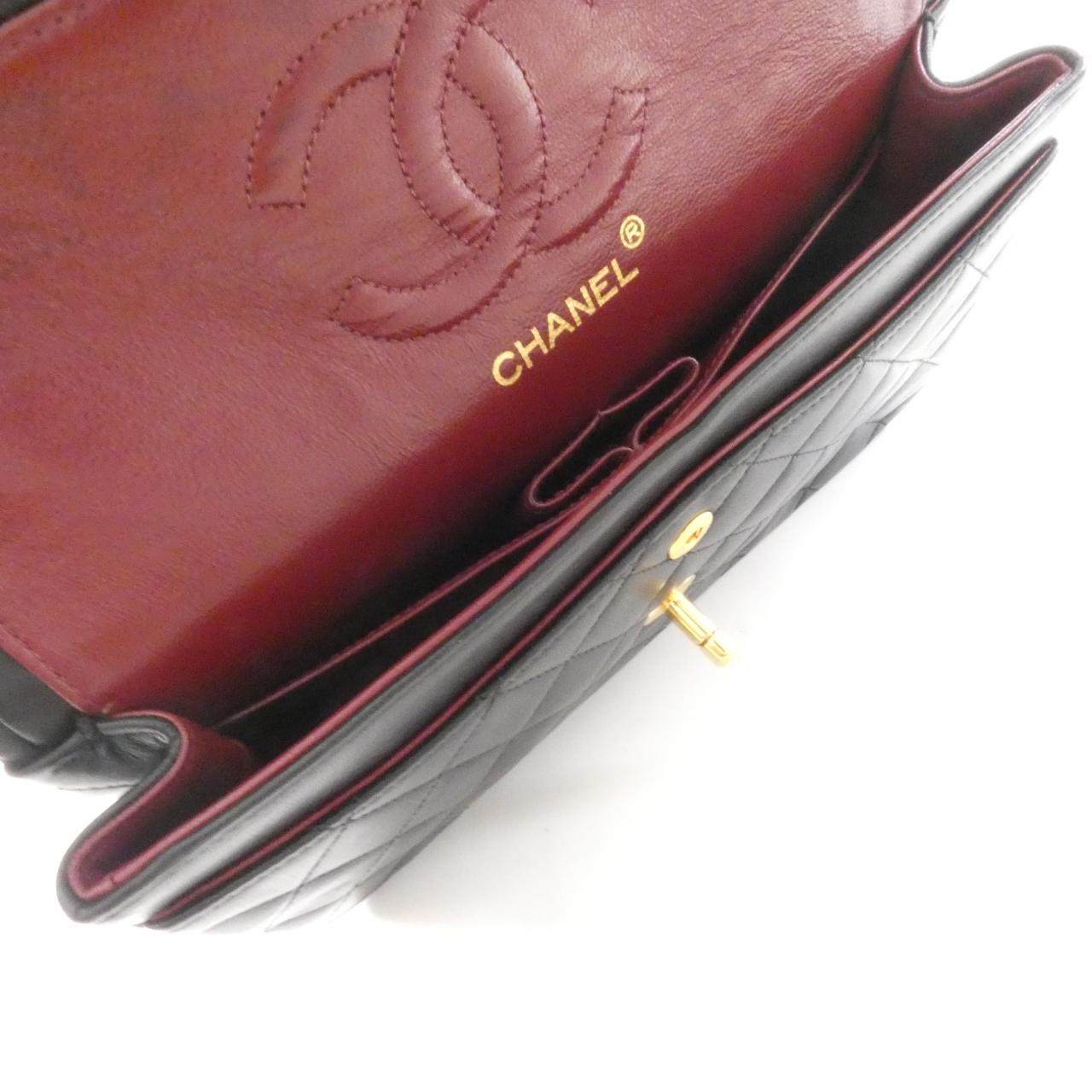 シャネル ラム ショルダーバッグ
