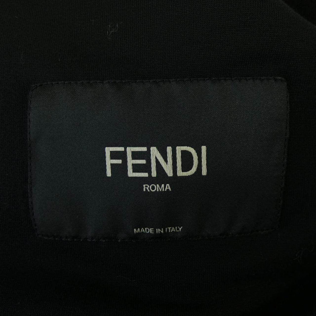 フェンディ ブルゾン