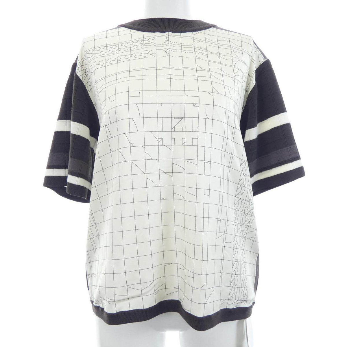 エルメス MAILLE QUADRILL シルクトップス