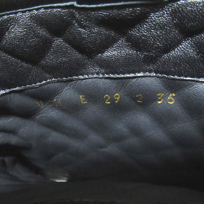 ヴァレンティノ ガラヴァーニ ロックスタッズ キルティング バイカーブーツ