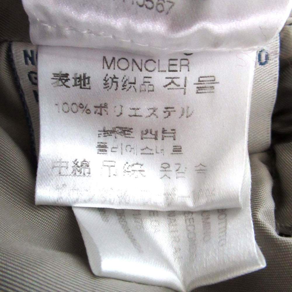 モンクレールダウンジャケット
