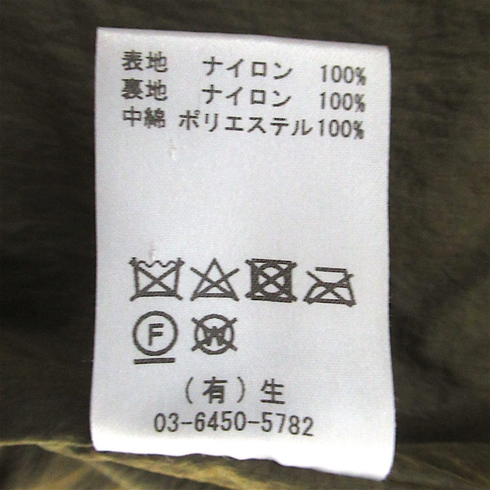 ヴァシュモン ナイロンパデッドノーカラージャケット