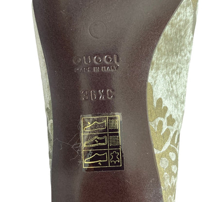 グッチ ベルベットローファー