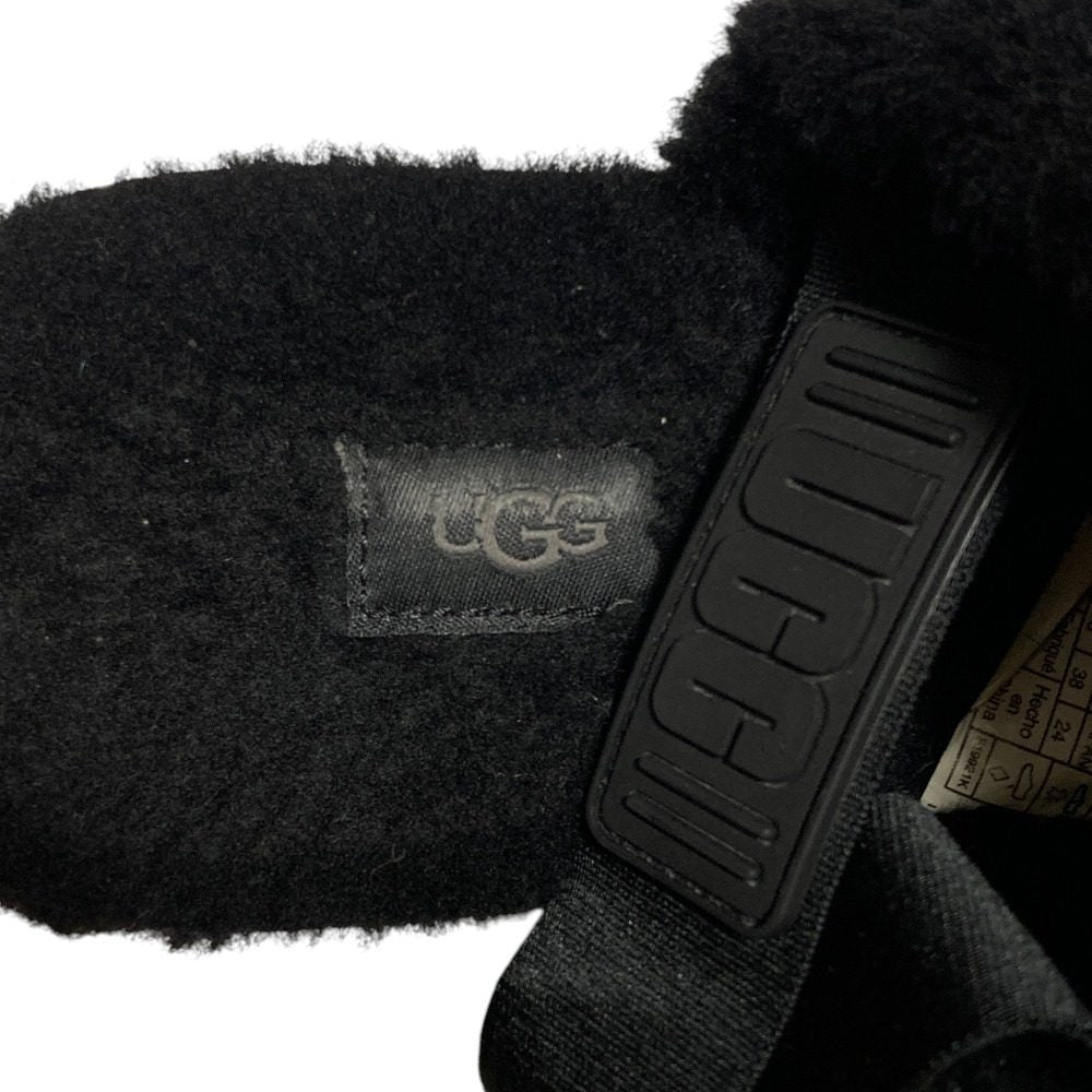 アグ SUPER FLUFF SLIPPER シープスキンサンダル