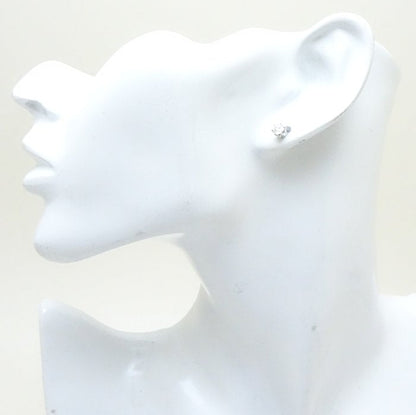ダイヤモンド ピアス 0.63ct Pt900 プラチナ