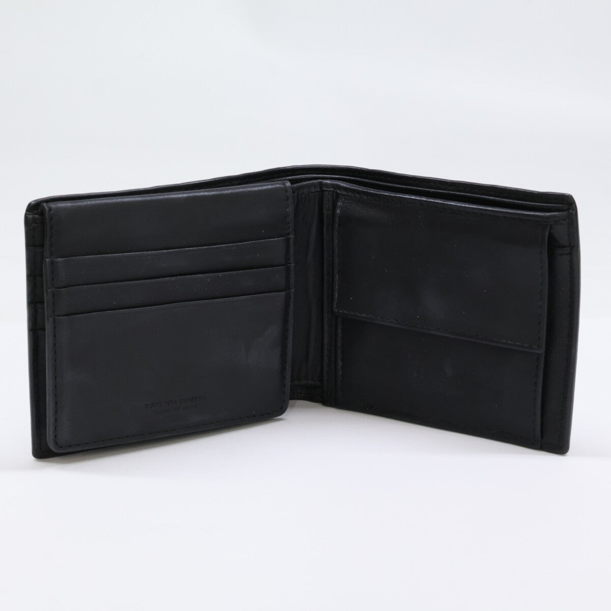 ボッテガ・ヴェネタイントレチャートレザー二つ折り財布