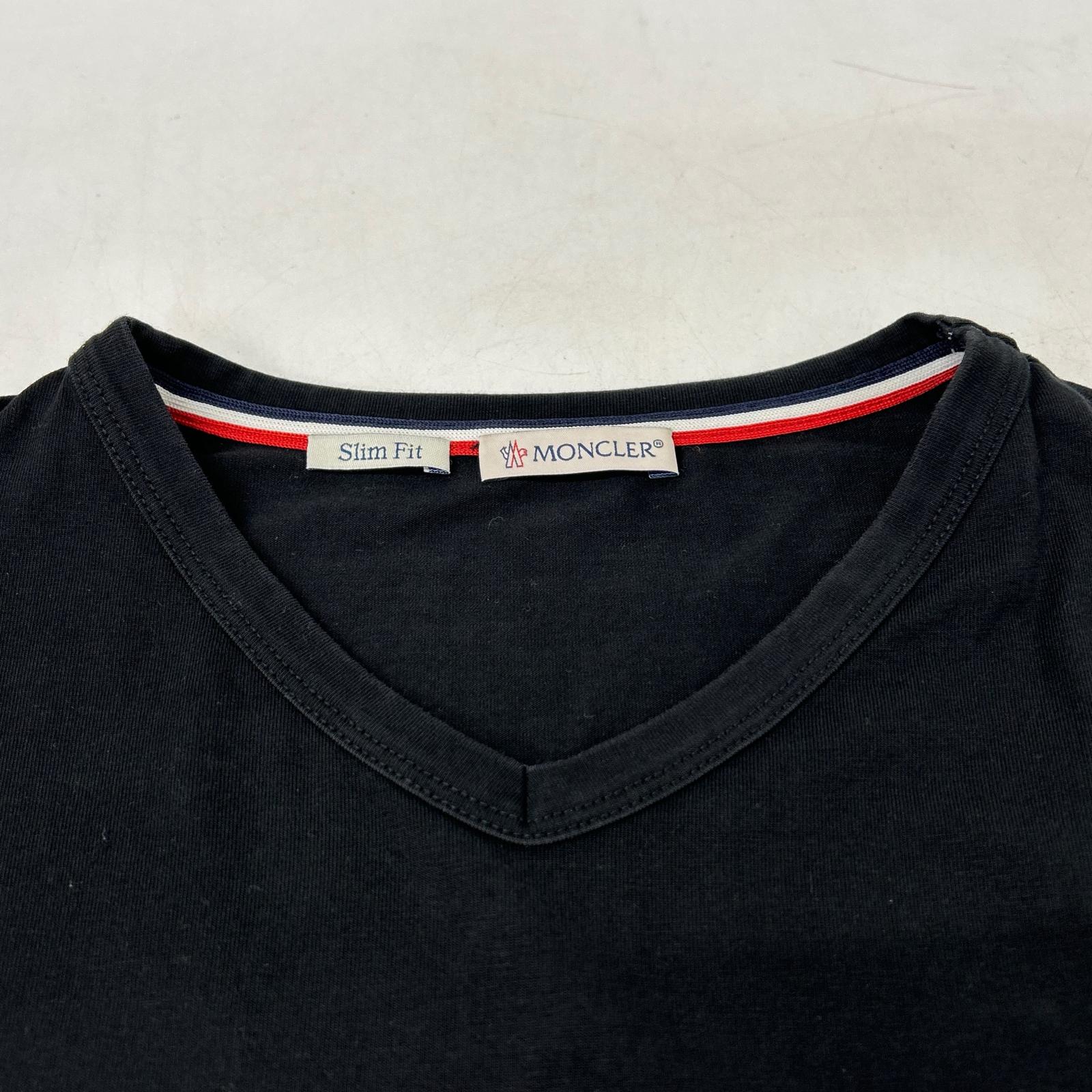 モンクレール コットンVネックTシャツ