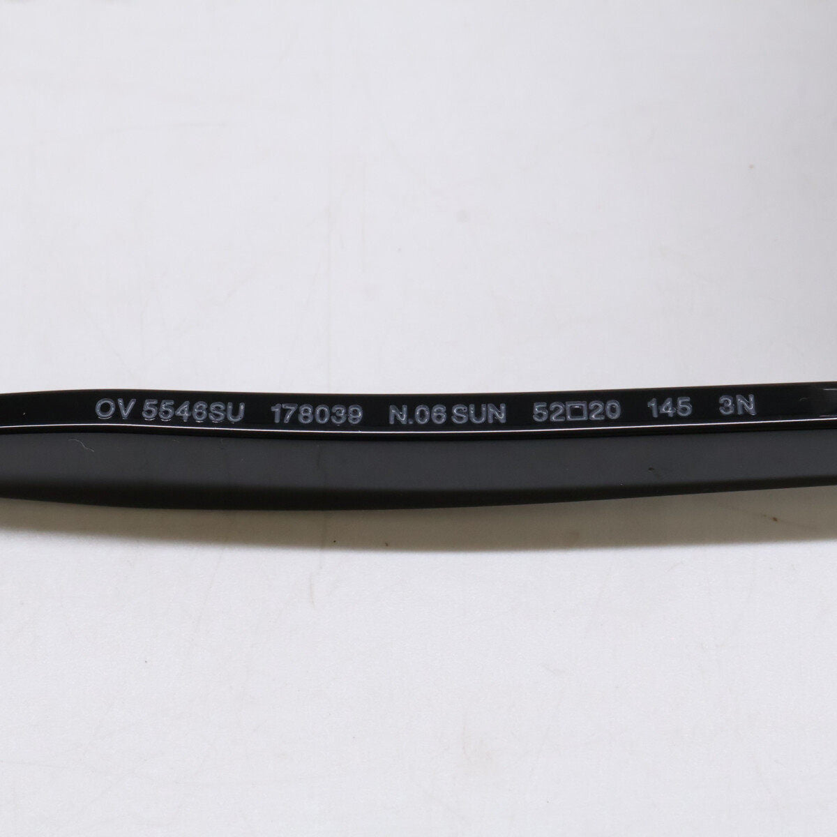 オリバーピープルズ OV5546SU サングラス