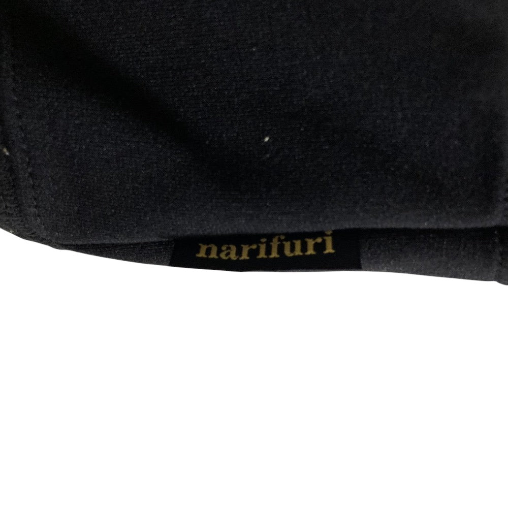 narifuriジップアップパーカー